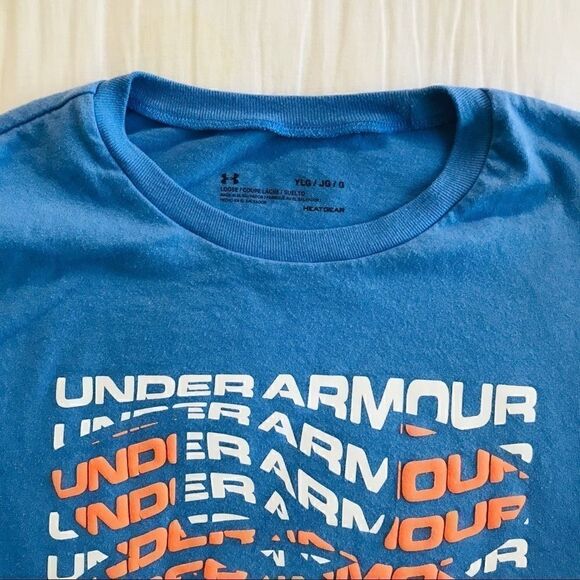 Under Armour boys heatgear T-shirt size YLG - Picture 3 of 3